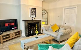 Gillygate Nest With Free Allocated Parking